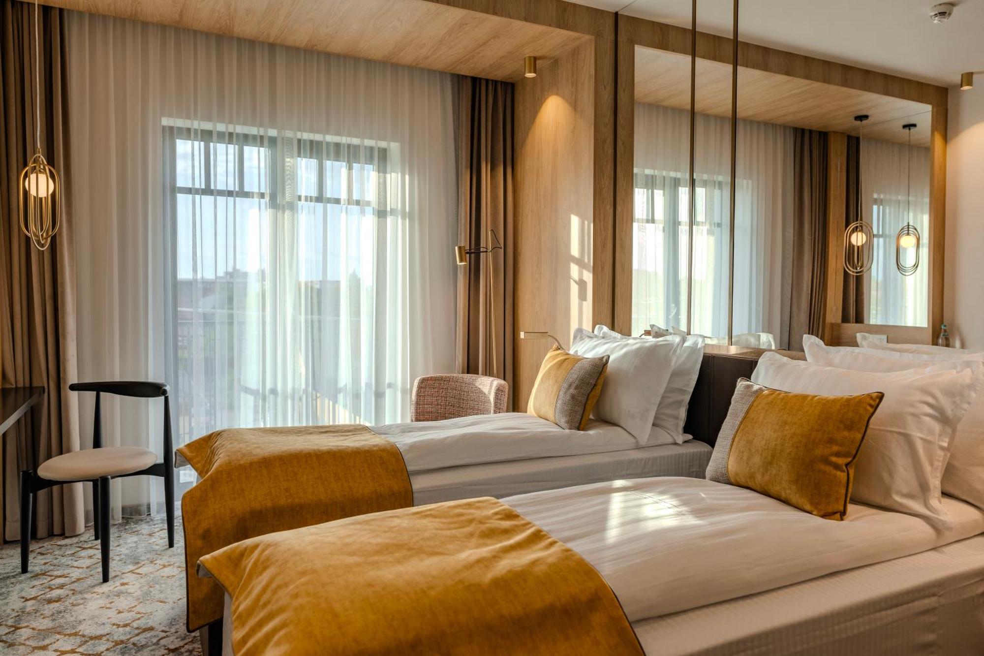 Hotel Branco Timişoara Buitenkant foto