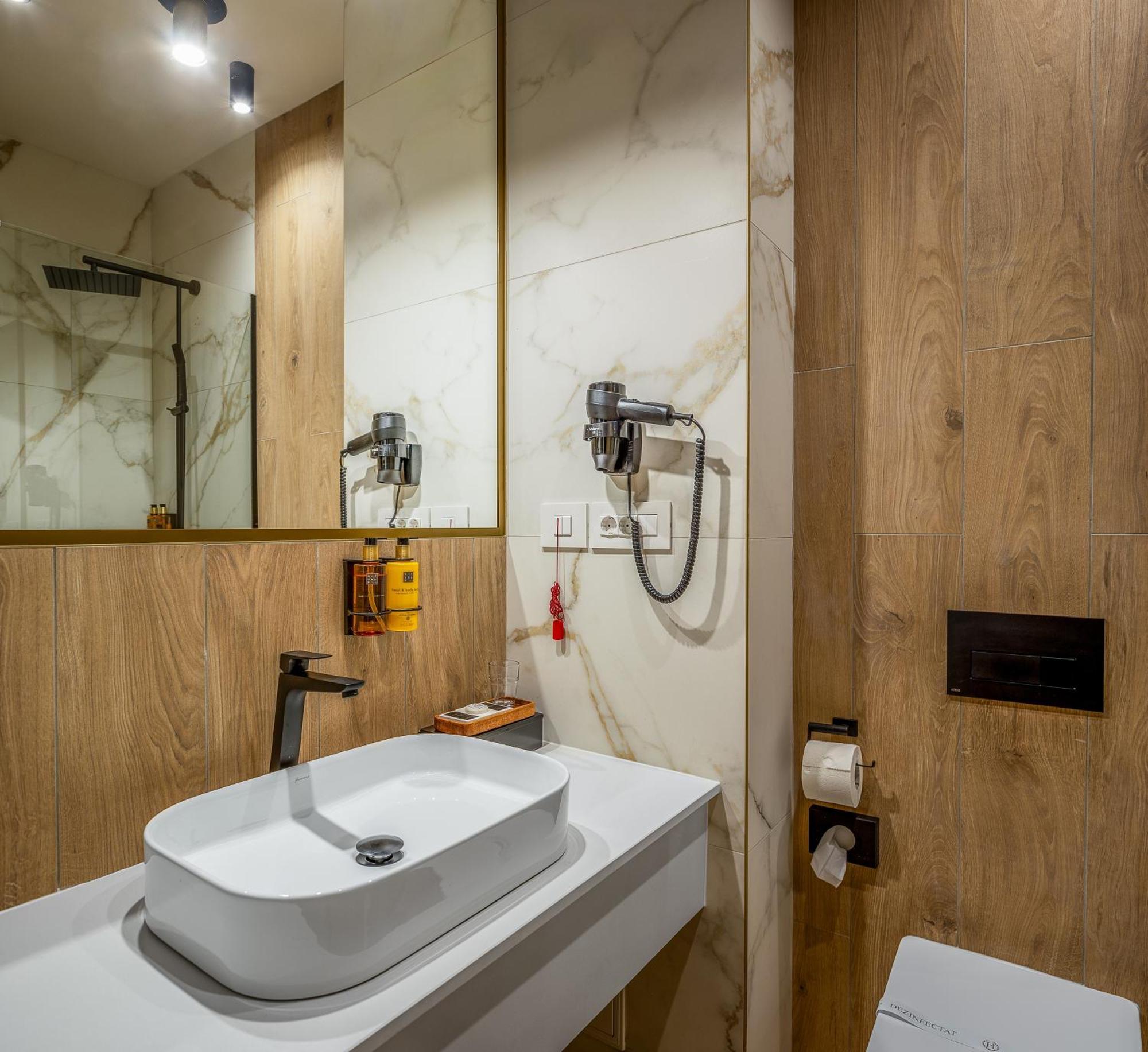 Hotel Branco Timişoara Buitenkant foto