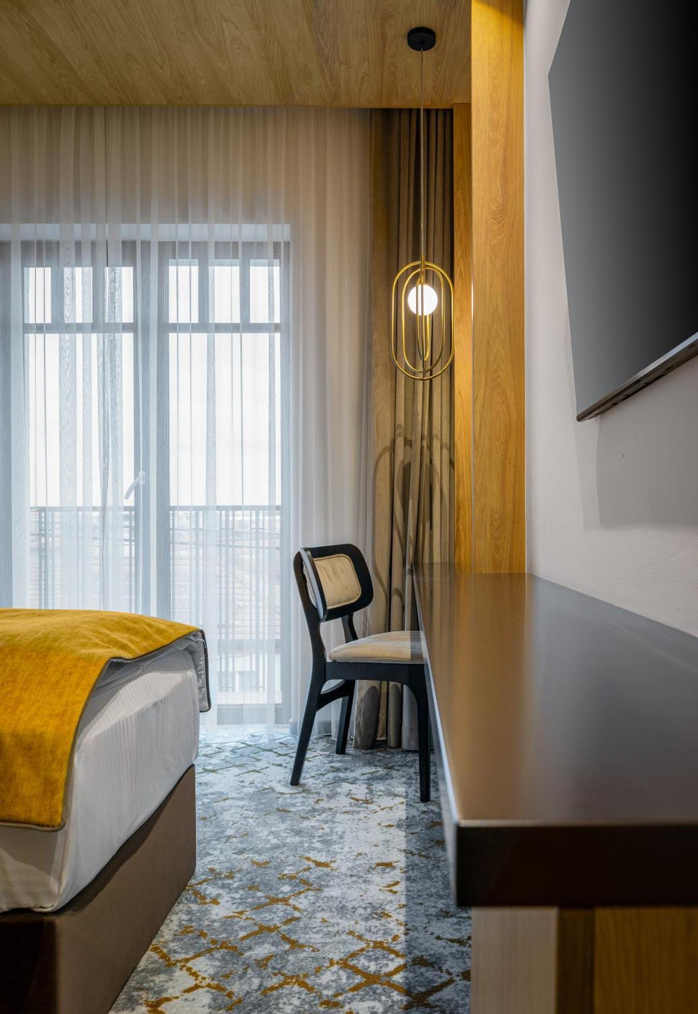 Hotel Branco Timişoara Buitenkant foto